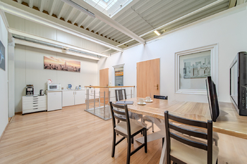 Pronájem skladovacích prostor 190 m², Jeneč