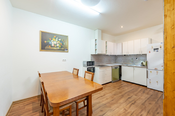 Prodej nájemního domu 833 m², Svitavy