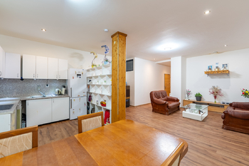 Prodej nájemního domu 833 m², Svitavy