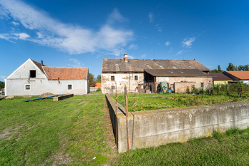 mlýn a hospodářská budova - Prodej zemědělského objektu 363 m², Vrdy