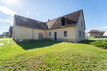 hospodářská budova - Prodej zemědělského objektu 363 m², Vrdy