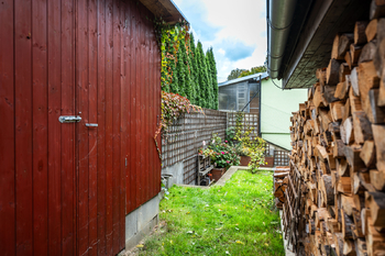 horní část zahrady - Prodej domu 77 m², Čakov