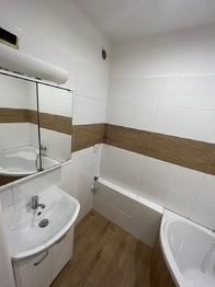 Pronájem bytu 2+1 v osobním vlastnictví 52 m², Zákupy