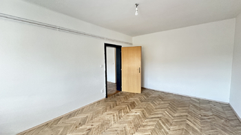 Podkroví byt - Pokoj 1 - Prodej domu 260 m², Horní Bezděkov