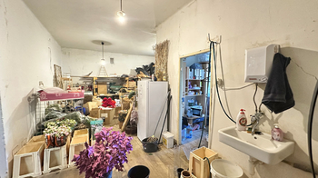 Přízemí - prodejna - zázemí - Prodej domu 260 m², Horní Bezděkov