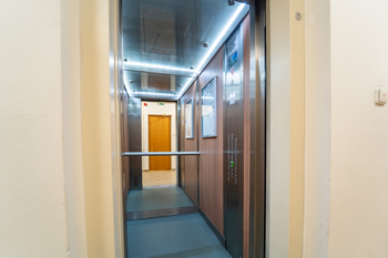 Pronájem bytu 2+kk v osobním vlastnictví 38 m², Praha 10 - Strašnice