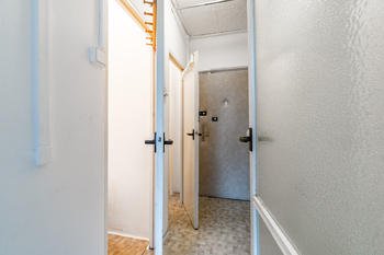 Prodej bytu 1+kk v osobním vlastnictví 25 m², Praha 10 - Záběhlice