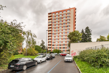Prodej bytu 1+kk v osobním vlastnictví 25 m², Praha 10 - Záběhlice