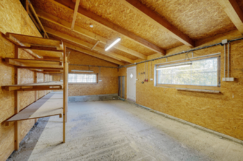 Prodej domu 952 m², Všeruby