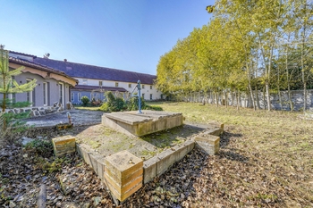 Prodej domu 952 m², Všeruby