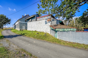 Prodej domu 952 m², Všeruby
