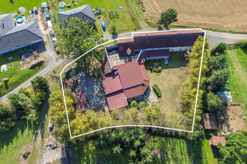Prodej domu 952 m², Všeruby