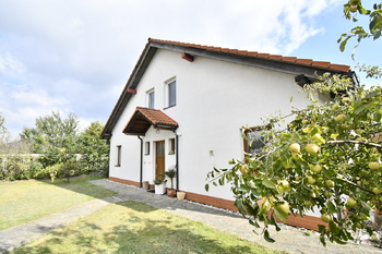 Prodej domu 78 m², Býšť