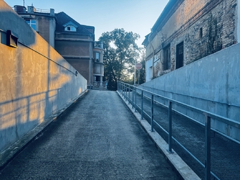 Prodej garážového stání, Praha 10 - Uhříněves