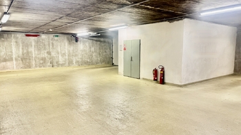 Prodej garážového stání, Praha 10 - Uhříněves