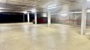 Prodej garážového stání, Praha 10 - Uhříněves