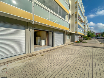 Prodej garáže 40 m², Praha 9 - Černý Most