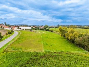 výběh - Prodej zemědělského objektu 740 m², Chlumín