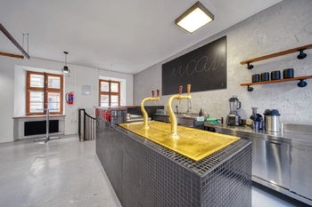 Pronájem obchodních prostor 121 m², Brno
