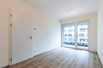 LOŽNICE - Prodej bytu 2+kk v osobním vlastnictví 67 m², Praha 9 - Hloubětín