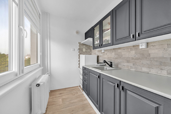 Prodej bytu 1+1 v osobním vlastnictví 27 m², Broumov