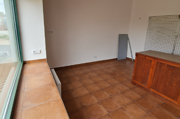 Pronájem obchodních prostor 18 m², Jesenice