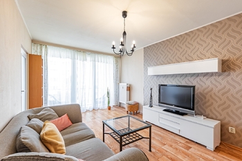Obývací pokoj. - Pronájem bytu 3+1 v osobním vlastnictví 73 m², Jindřichův Hradec