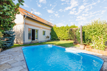 Prodej domu 126 m², Praha 9 - Satalice