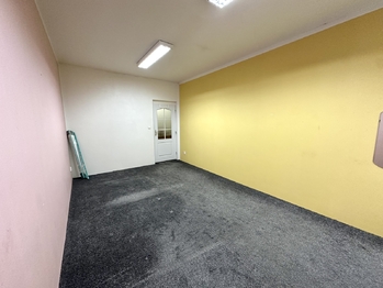 Pronájem kancelářských prostor 20 m², Vsetín