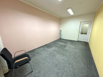 Pronájem kancelářských prostor 20 m², Vsetín