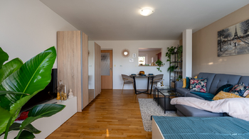 Prodej bytu 2+1 v osobním vlastnictví 76 m², Černá Hora