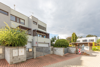 Prodej domu 230 m², Praha 5 - Slivenec