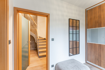 Prodej domu 230 m², Praha 5 - Slivenec