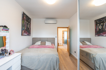 Prodej domu 230 m², Praha 5 - Slivenec