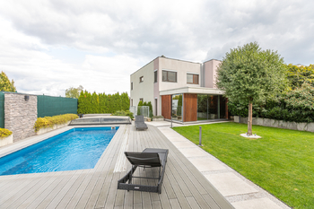 Prodej domu 230 m², Praha 5 - Slivenec