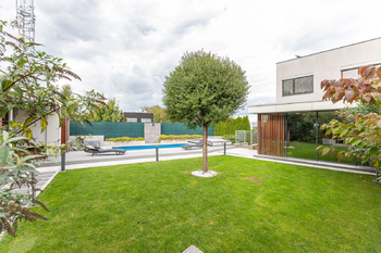 Prodej domu 230 m², Praha 5 - Slivenec