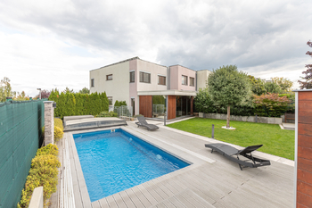 Prodej domu 230 m², Praha 5 - Slivenec