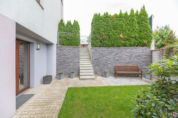 Prodej domu 230 m², Praha 5 - Slivenec