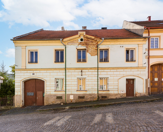Prodej domu 500 m², Úštěk