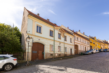 Prodej domu 500 m², Úštěk