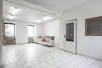Prodej obchodních prostor 188 m², Jemnice