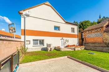 Prodej domu 108 m², Klobuky