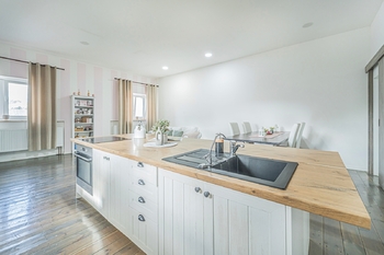 Prodej domu 108 m², Klobuky