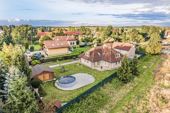 Prodej domu 276 m², Sibřina