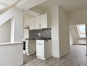 Pronájem bytu 1+kk v osobním vlastnictví 39 m², Plzeň