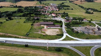 Prodej pozemku 15349 m², Drhovle