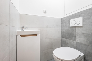 Pronájem bytu 3+1 v družstevním vlastnictví 76 m², Praha 6 - Vokovice