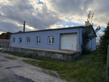 Prodej obchodních prostor 206 m², Pelhřimov