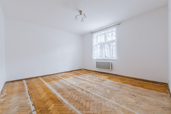 Prodej bytu 2+kk v osobním vlastnictví 43 m², Praha 3 - Žižkov
