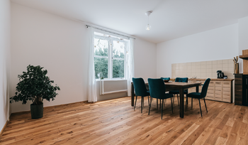 Vizualizace obytné místnosti s kuchyňským koutem - Prodej bytu 2+kk v osobním vlastnictví 43 m², Praha 3 - Žižkov